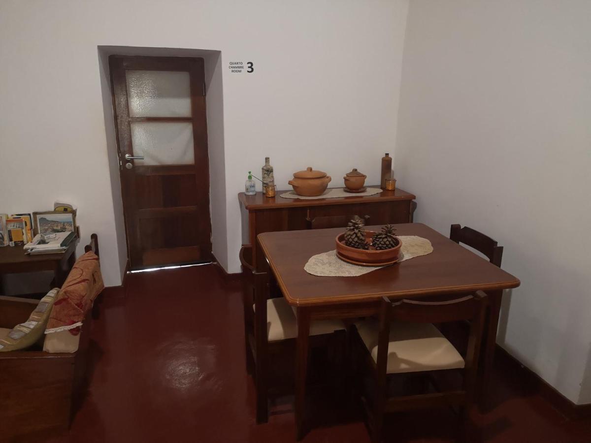 Bed and Breakfast Kaza Ladera Seladinha Экстерьер фото